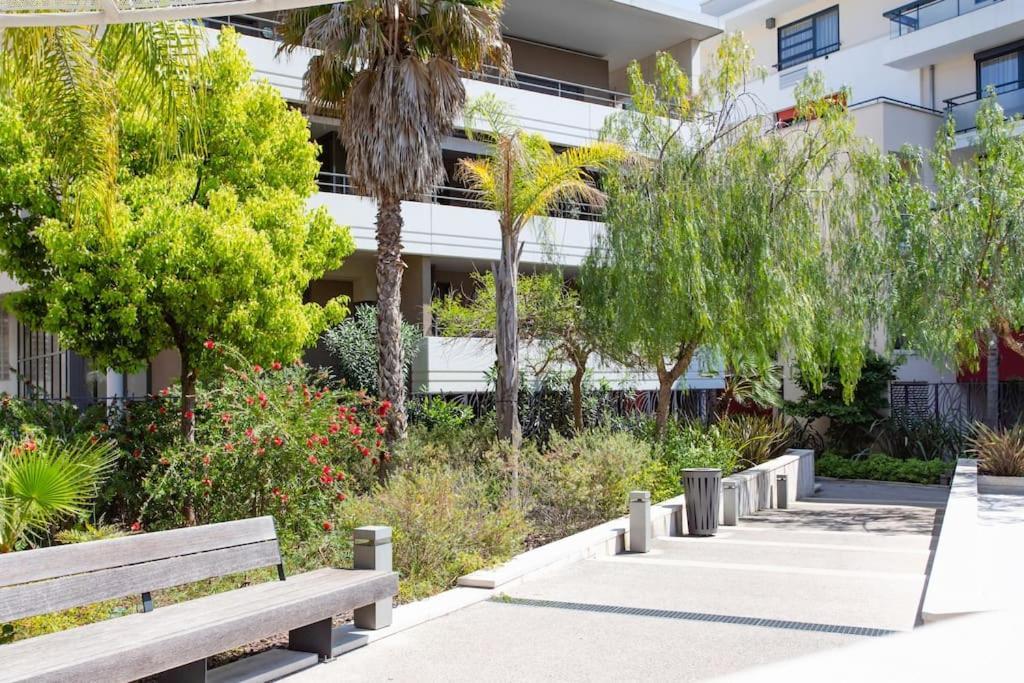 C2 - 2 Bdr Montfleury - Pool, Garage, Terrace & Ac Appartement Cannes