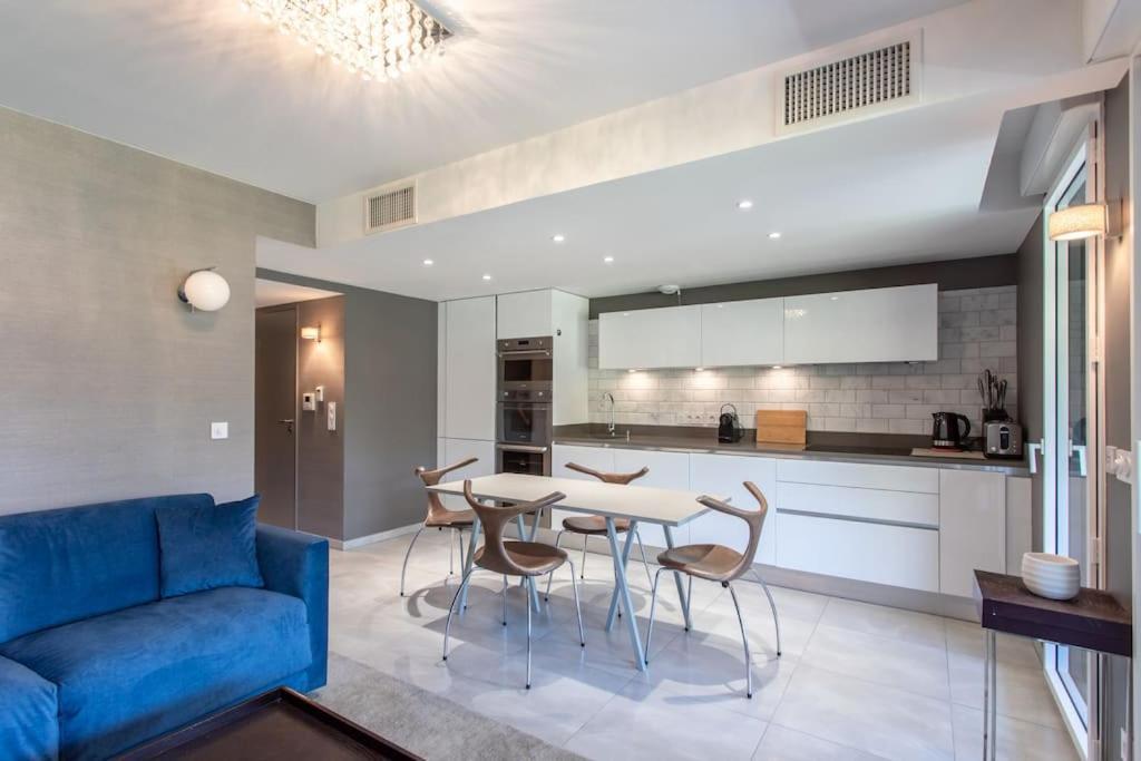 C2 - 2 Bdr Montfleury - Pool, Garage, Terrace & Ac *