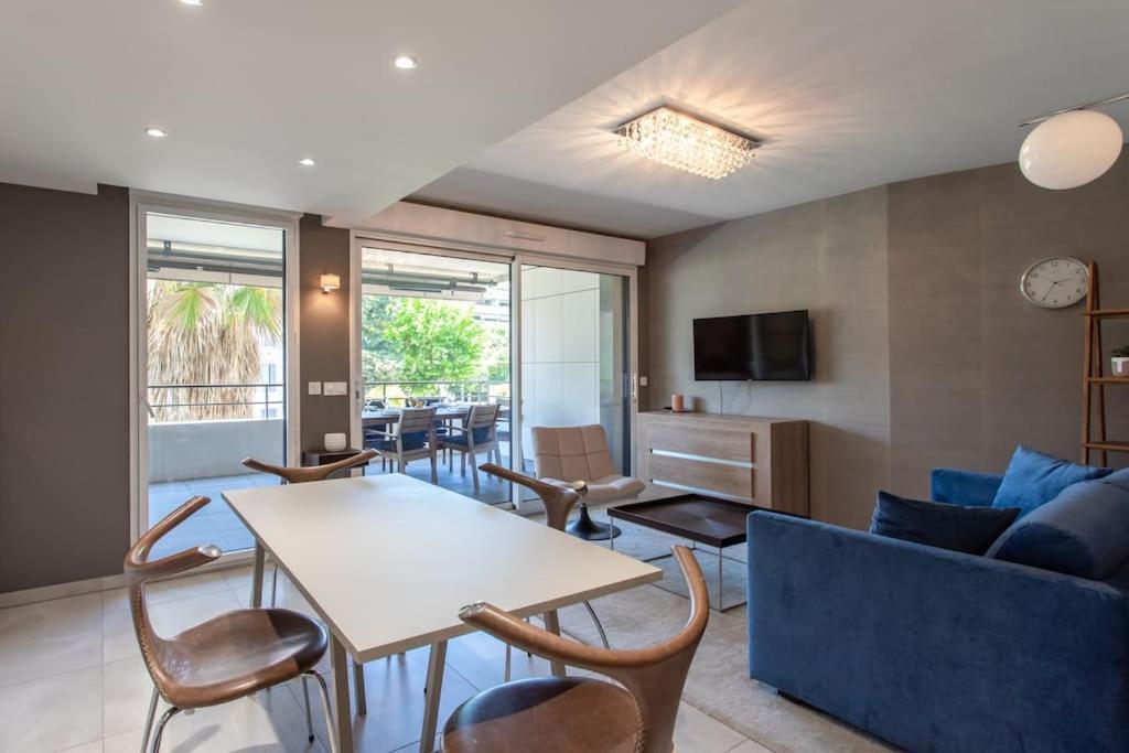 C2 - 2 Bdr Montfleury - Pool, Garage, Terrace & Ac * Cannes