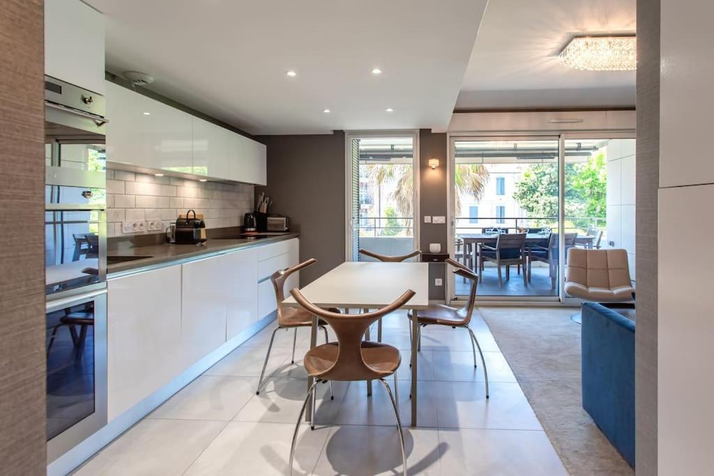 C2 - 2 Bdr Montfleury - Pool, Garage, Terrace & Ac Appartement
